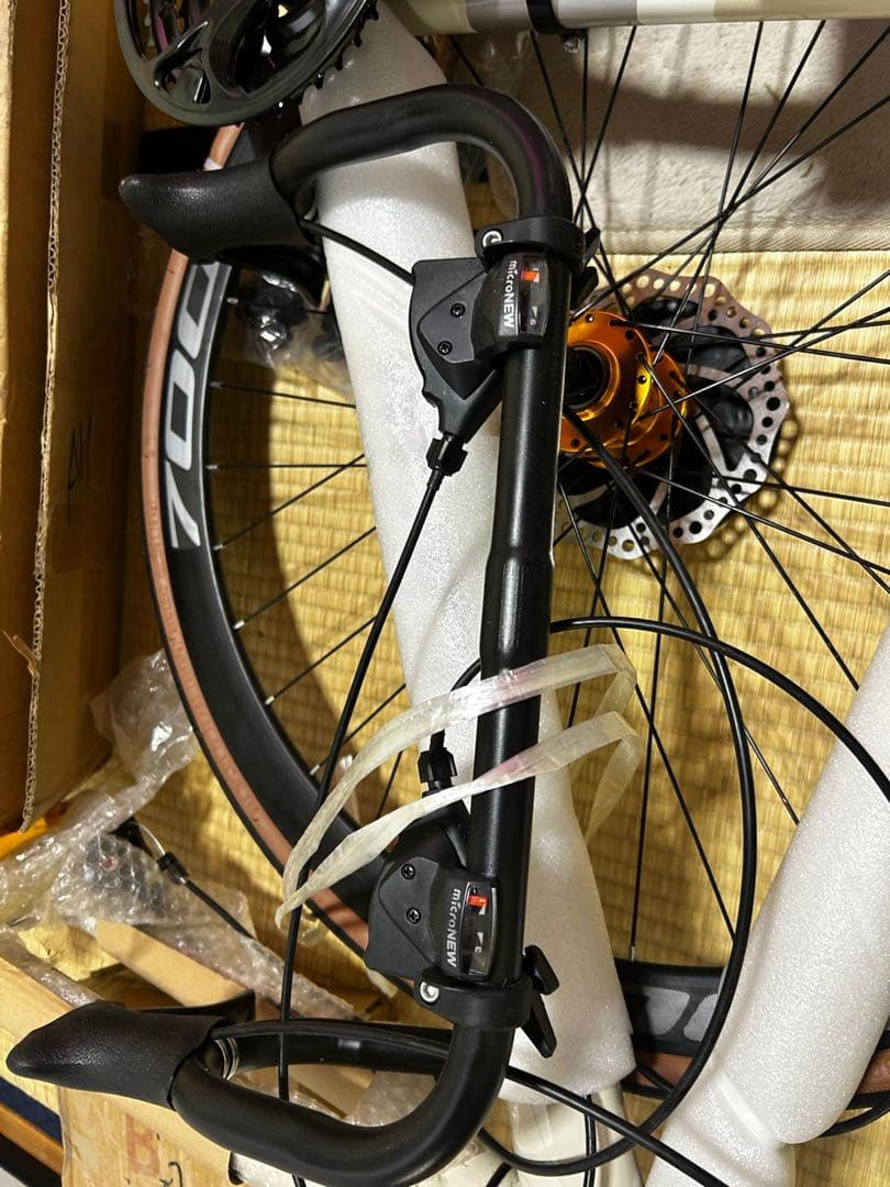 MACCE クロスバイク 700C ホワイト