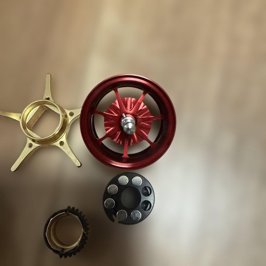 CALCUTTA CONQUEST 101 ベイトリール　アイベルスプール付き