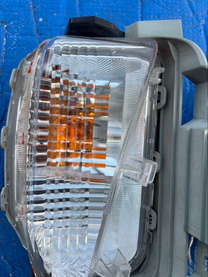 トヨタ　30プリウス　ウインカーレンズ　後期　※フォロー割OK