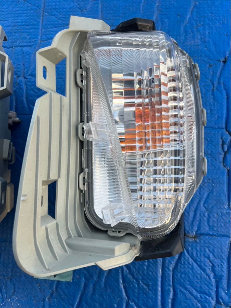 トヨタ　30プリウス　ウインカーレンズ　後期　※フォロー割OK