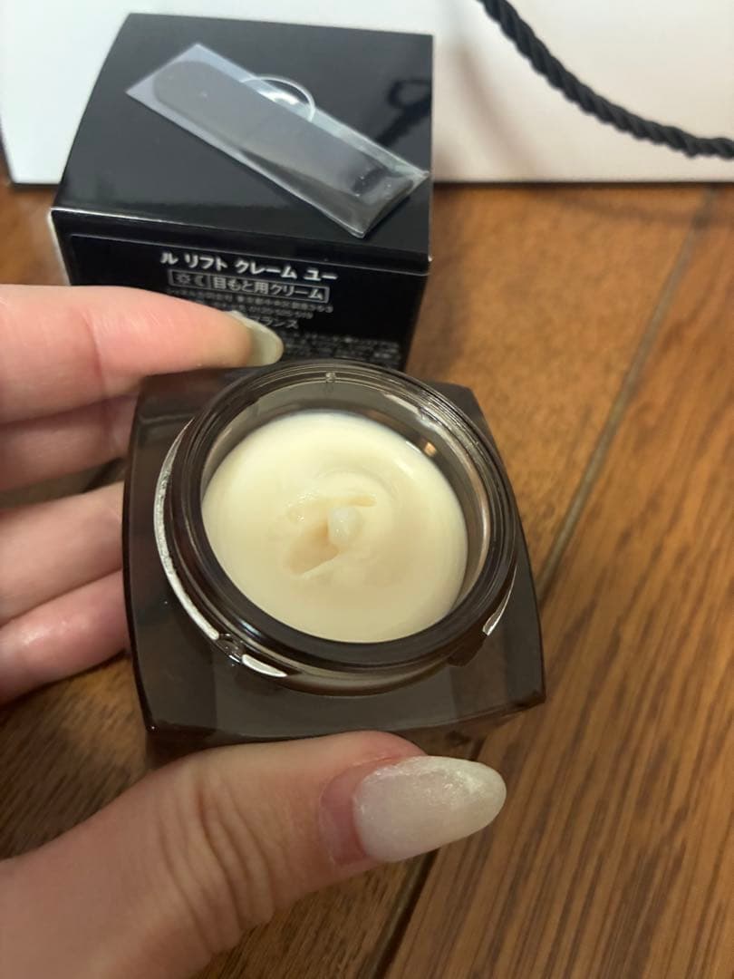 CHANEL ル　リフト　クレーム　ユー