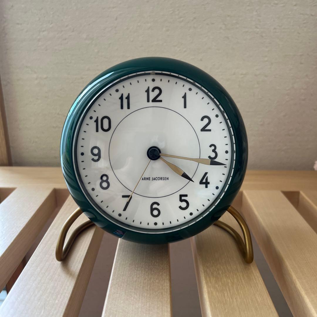 （美品）アルネヤコブセン　テーブルクロック　グリーン　無印　ブリキ缶2個