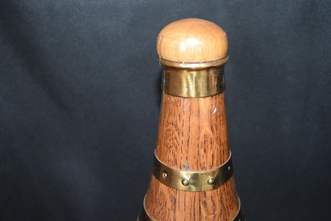 未開栓 Polignac ブランデー コニャック 樽型デザイン 700ml