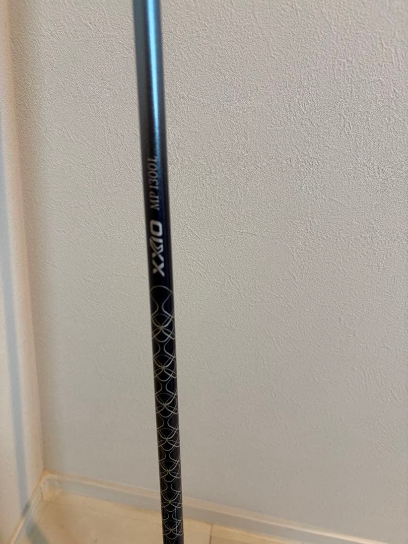 未使用　XXIO13ドライバー 12.5度 傷防止コーティング済み