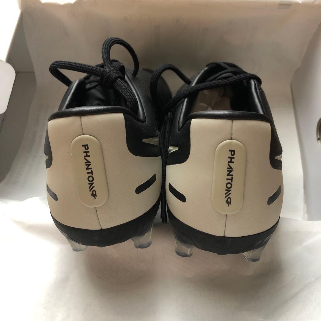 ナイキ　ファントムby you 26.0cm