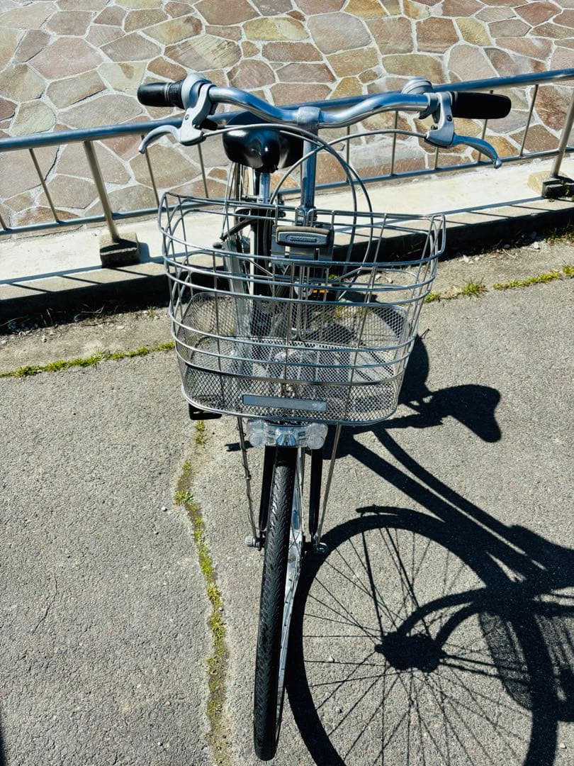 愛知県一宮市受取条件　アルベルト　自転車　L型　27インチ　鍵3本　黒色ブラック