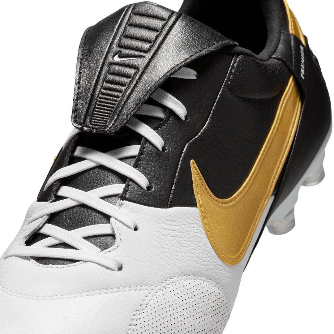 ⭐️新品未使用⭐️ ナイキ プレミア III FG スパイク