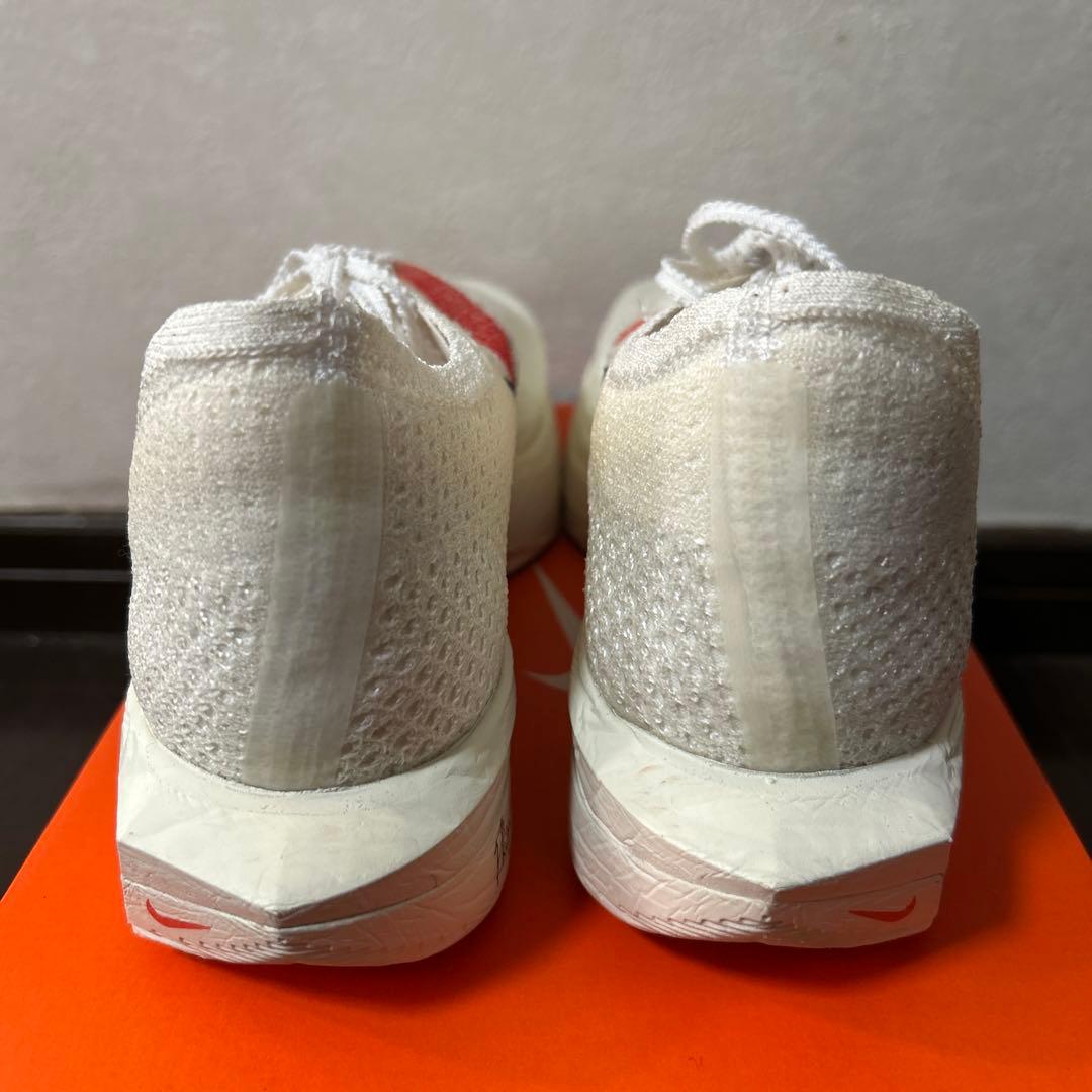 ヴェイパーフライ3 25センチ