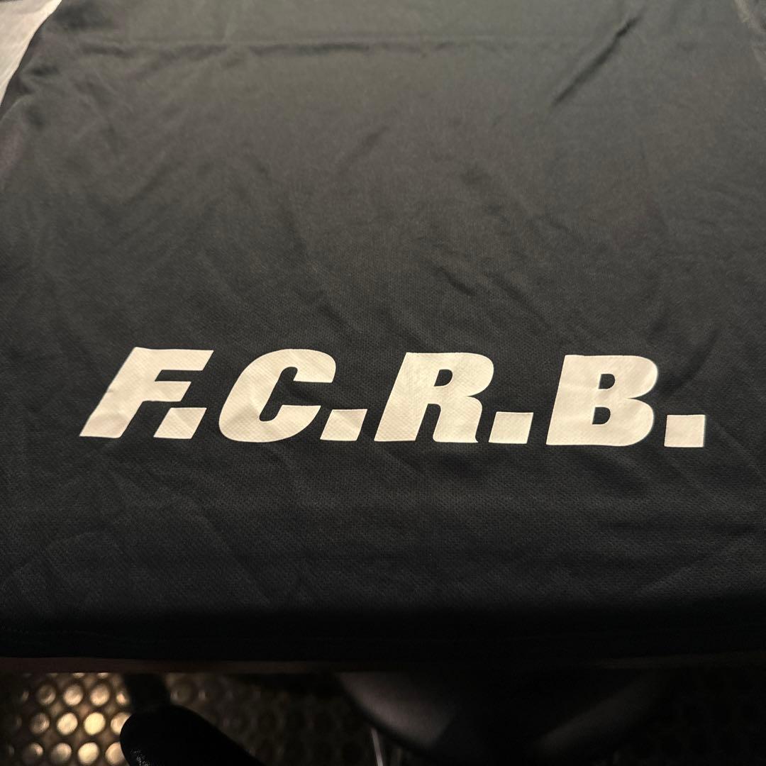 ＦＣＲＢ　コカコーラ　新品タグ付きサイズＳ