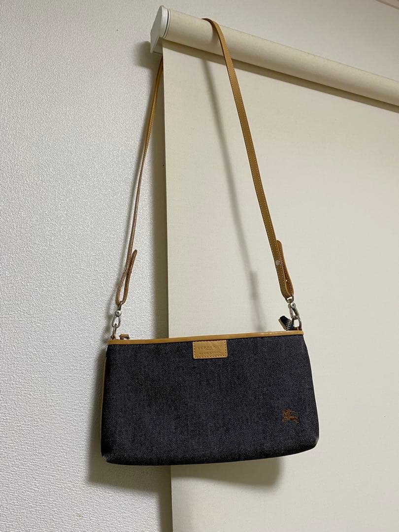 Burberryブルーレーベル　ポシェット