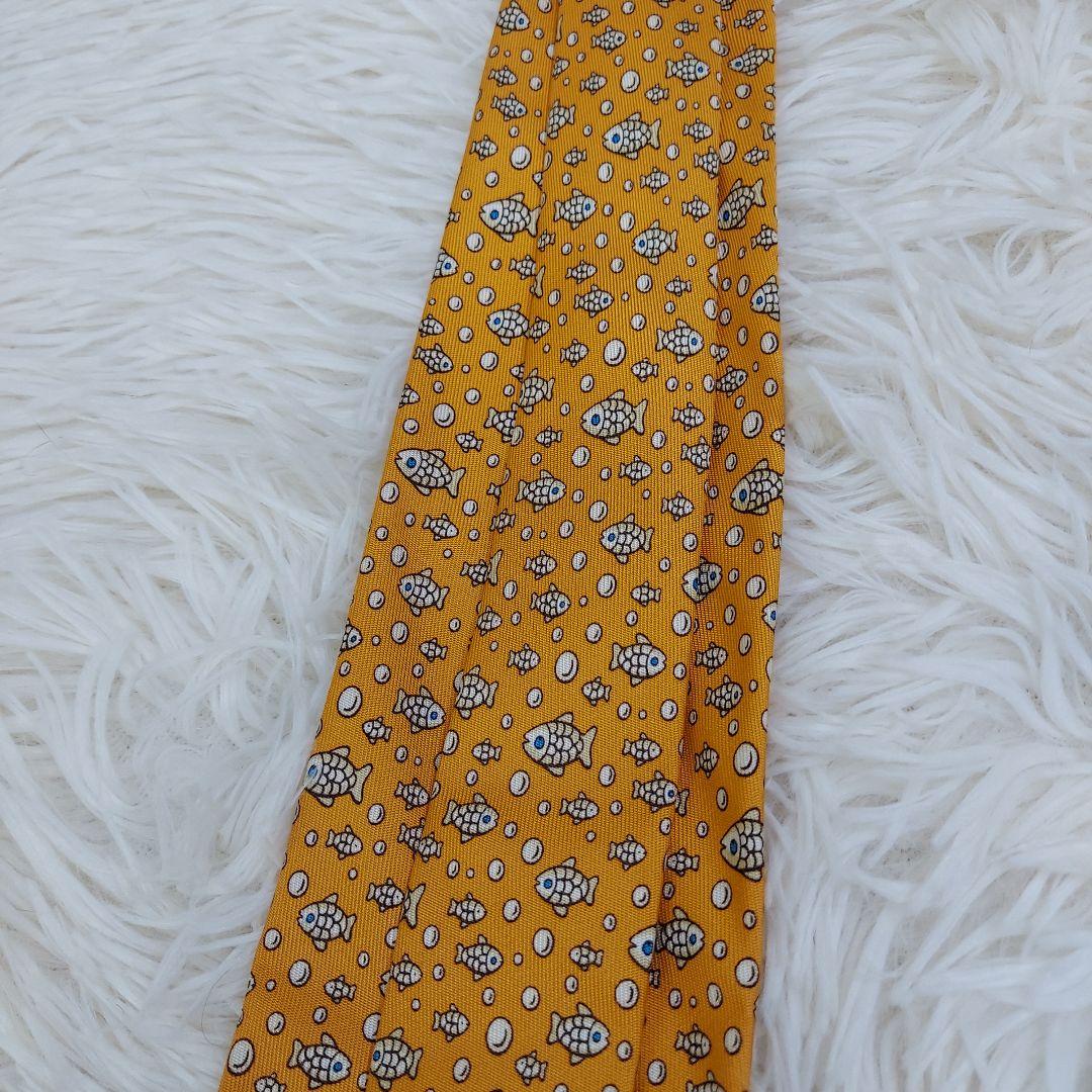 HERMES 魚柄　ネクタイ ボックス付き