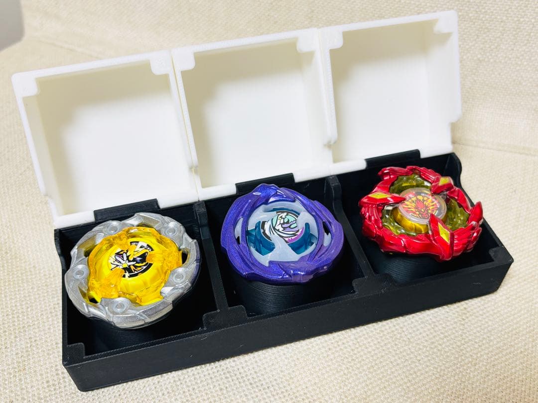 みうら　ベイブレードx デッキケース