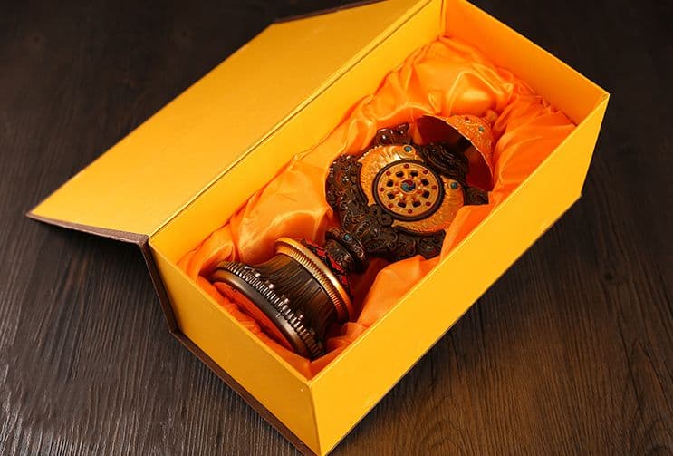 仏教タントラ器具.縁起の良い八宝合金仏の装飾