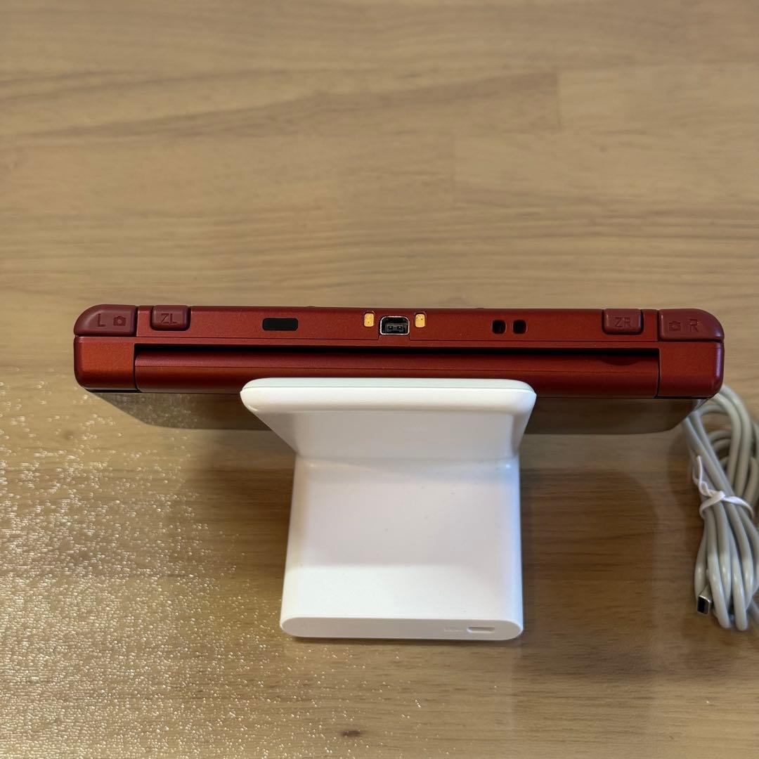 7-183 Newニンテンドー3DS LL メタリックレッド