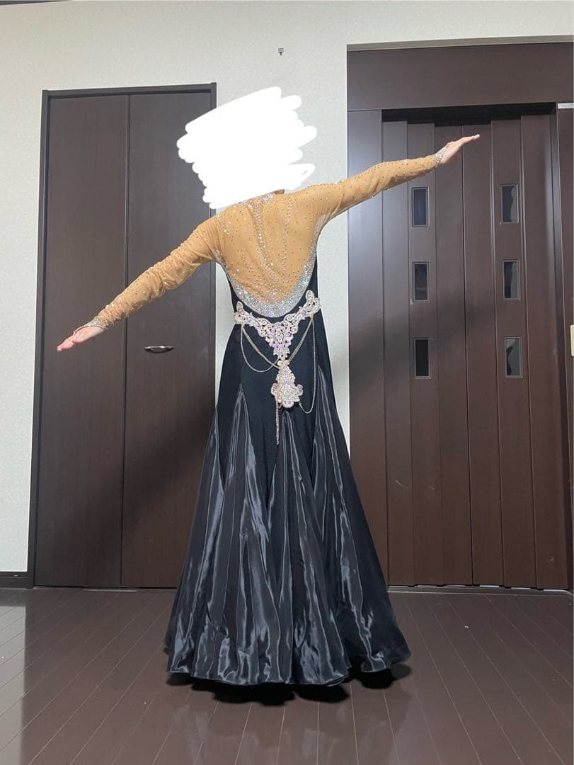 社交ダンス用ドレス 黒と金