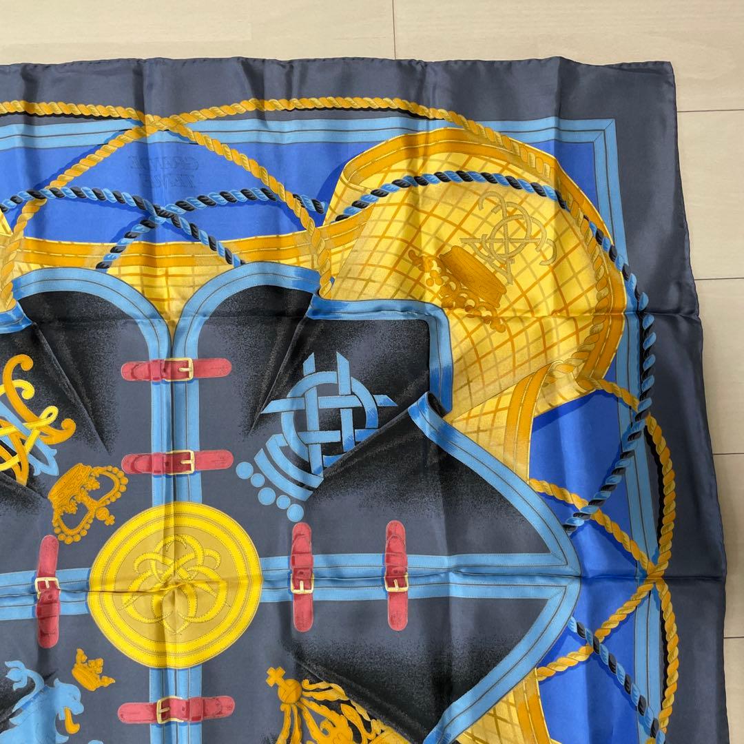 エルメス カレ 90 GRANDE TENUE 馬の礼装 大判スカーフ