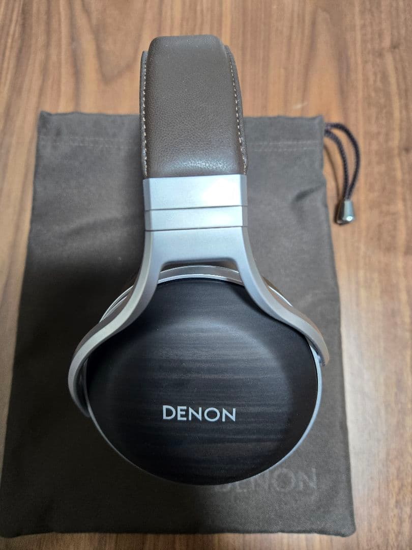 ヘッドホン DENON AH-D5200