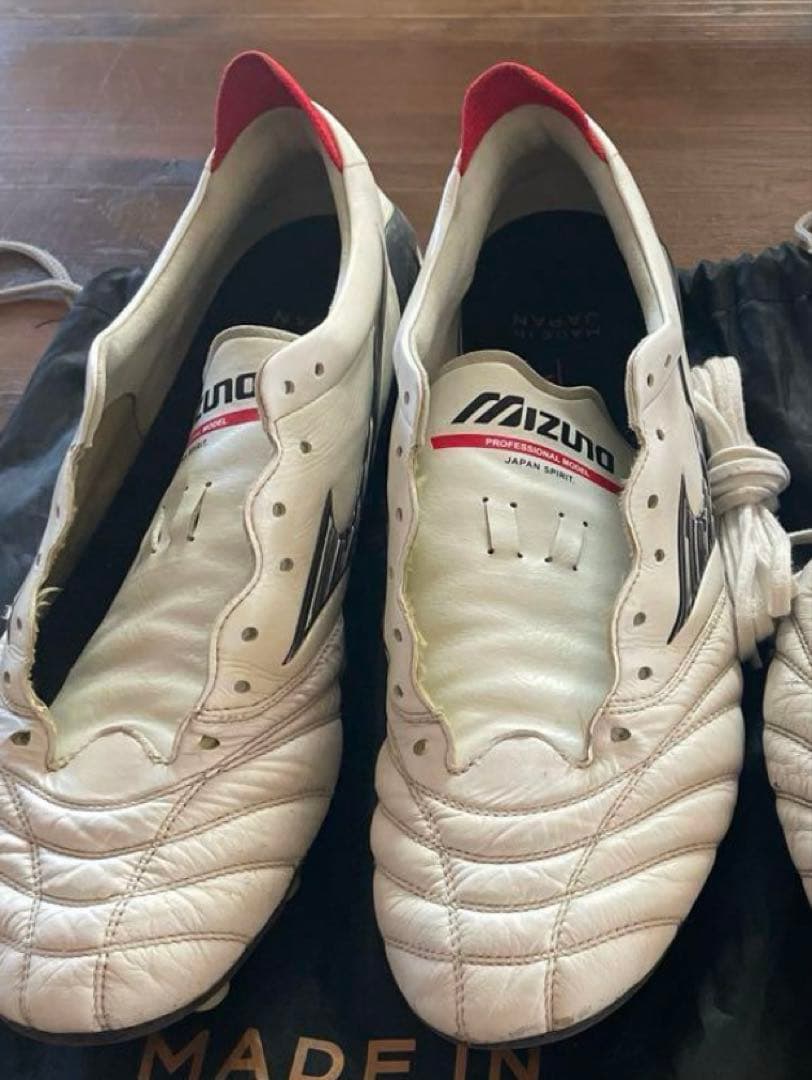 値下げ！！送料込み！！Mizuno モレリアネオ4 スパイク