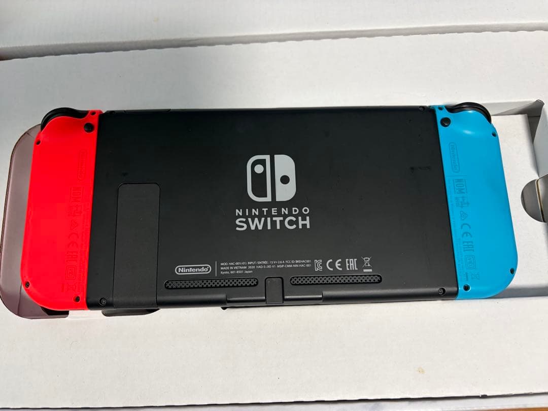 Nintendo Switch 本体 青/赤 Joy-Con 【初期化済】