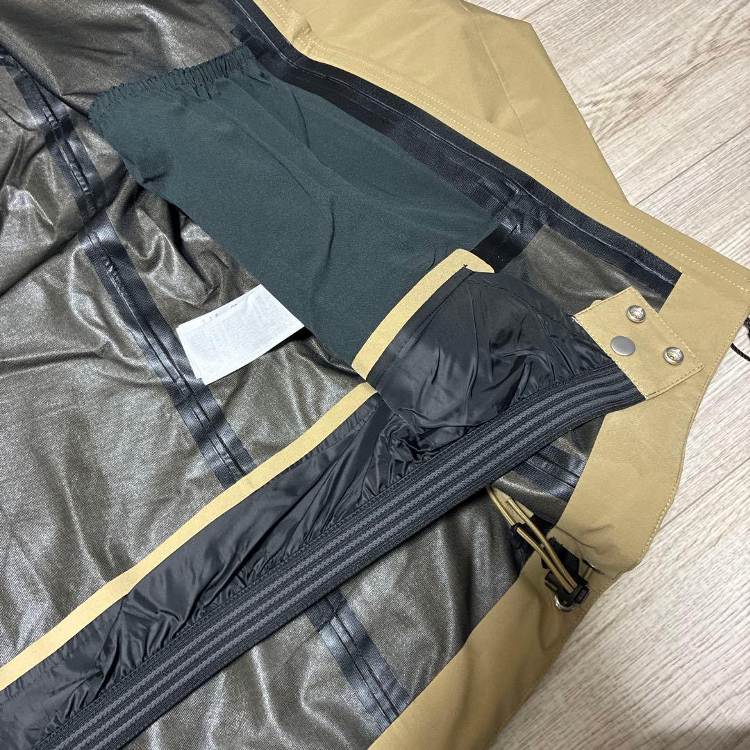 定価5.5万 未使用 サマス スキーウェア スノボウェア ジャケットM ベージュ