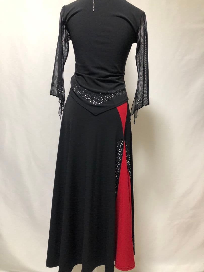 社交ダンス練習着レッスン着パーティ。切り替えレースビジュ上下セットアップドレス