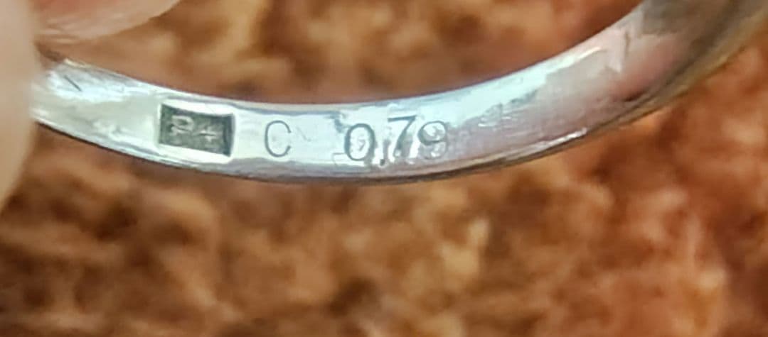 ソリティアプラチナダイヤモンドリング　Pt刻印　美品♡