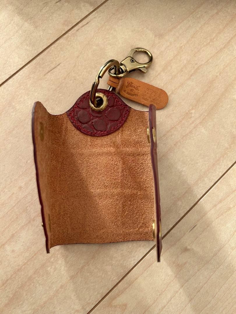 IL BISONTE 赤 レザーキーケース