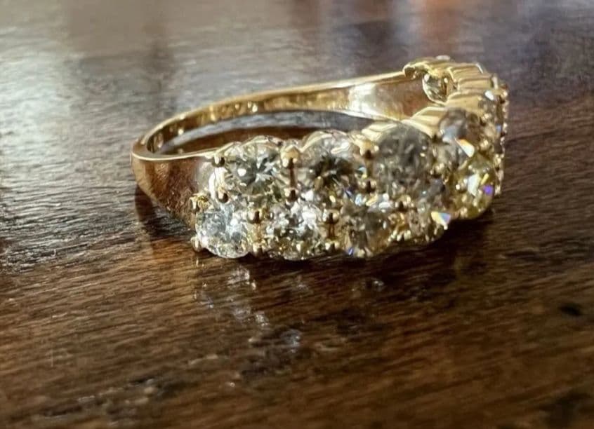 リナコ品ですK18 YG 2.00ctダイヤモンドリング イエローゴールド