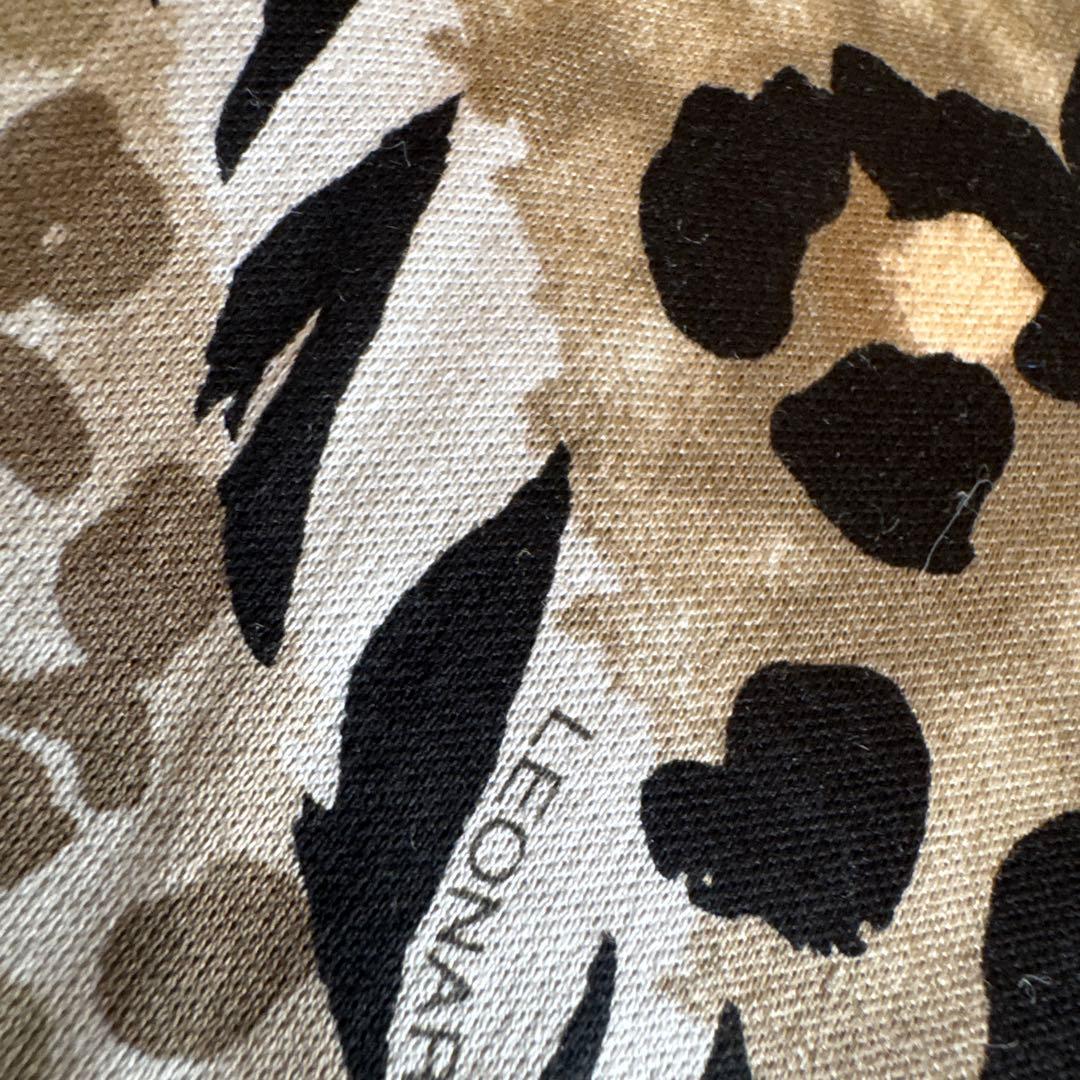 レオナールスポーツ　　LEONARD レオパード柄 ハイネック長袖シャツ