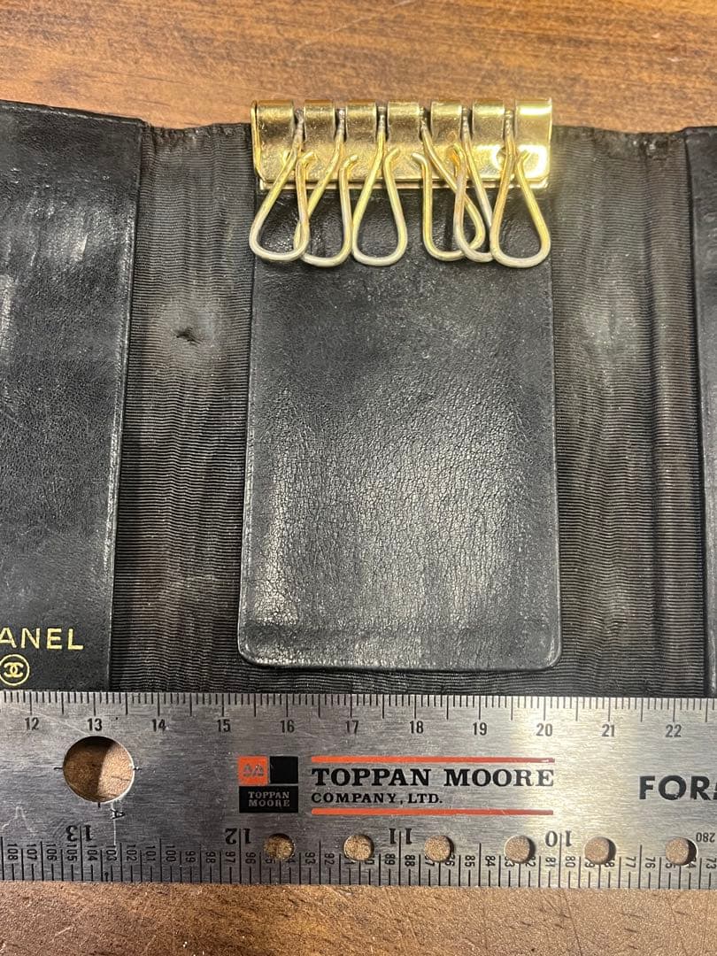 【断捨離】CHANEL ブラック レザー キーケース【値下げ依頼歓迎】