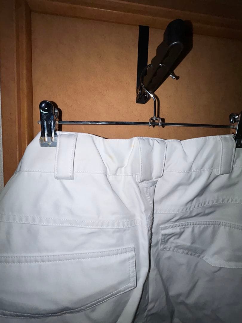 バートン　ウェアBURTON GORE-TEX White パンツ　白