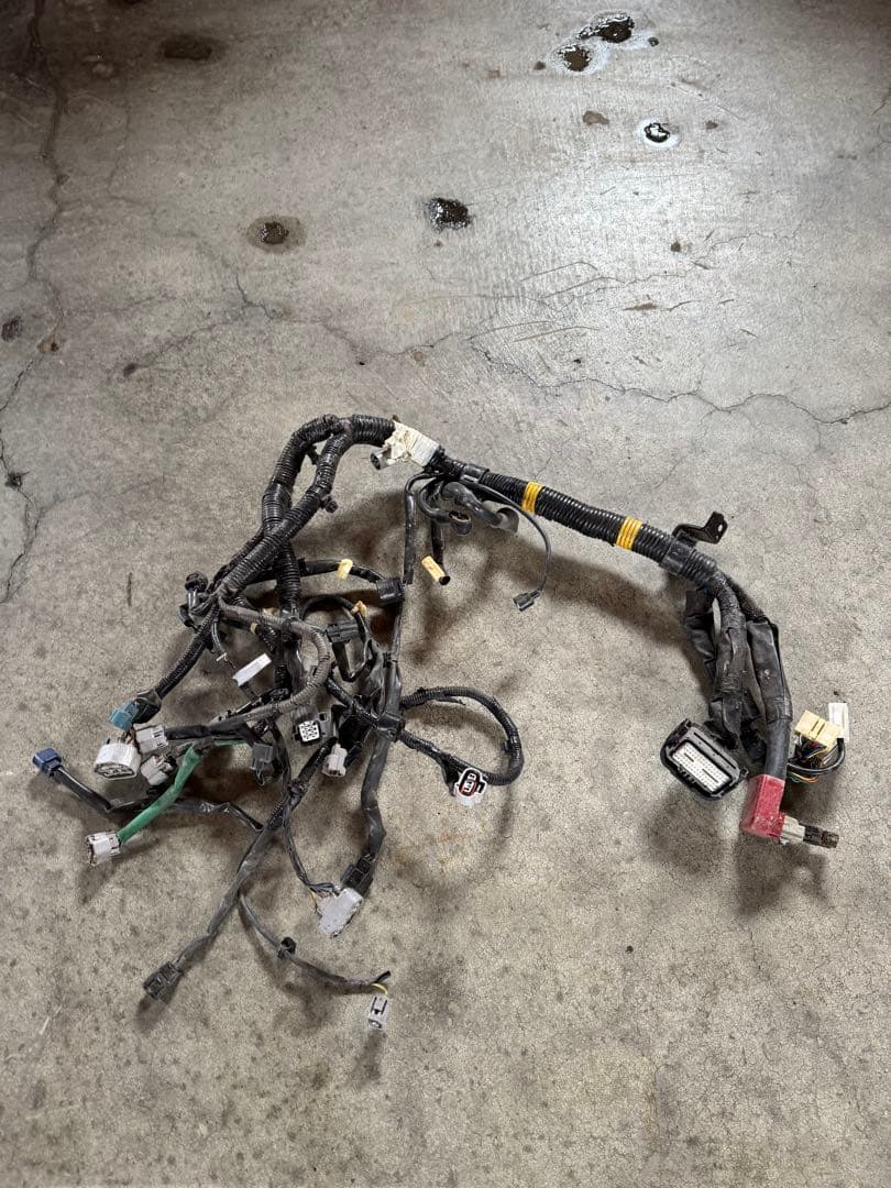 jb23 ジムニー　後期 7型　AT用メインハーネス。