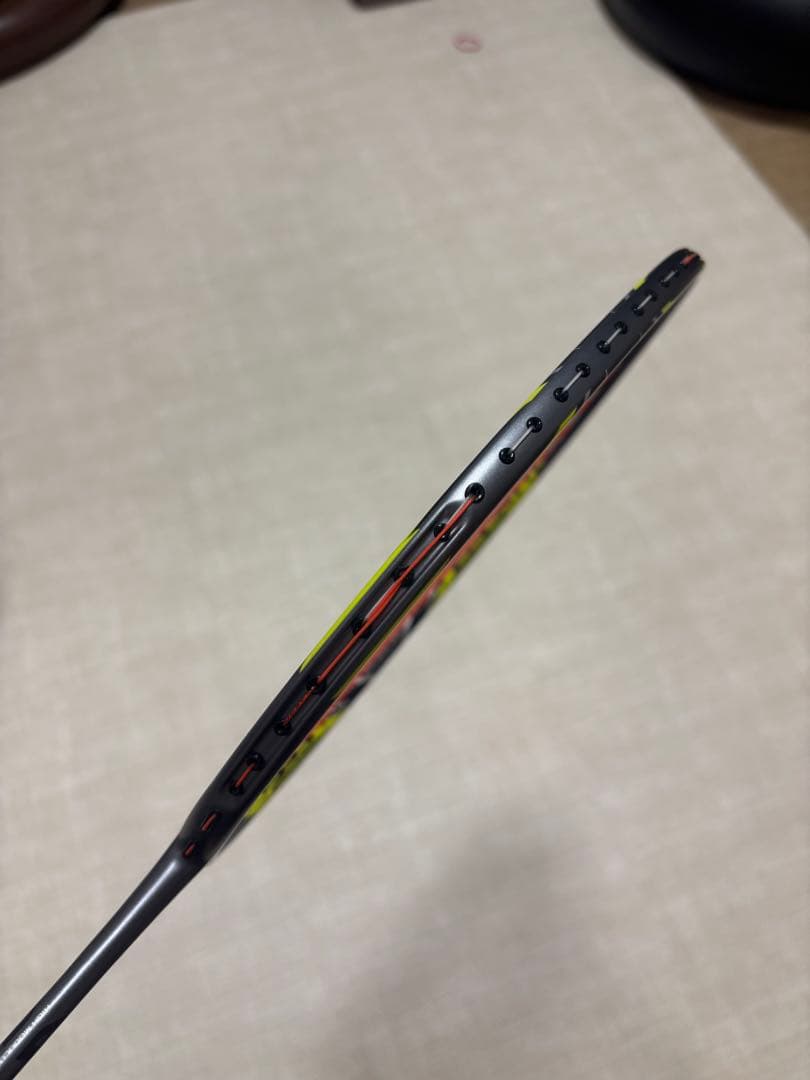 超美品☆YONEX ArcSaber 7 Pro バドミントンラケット