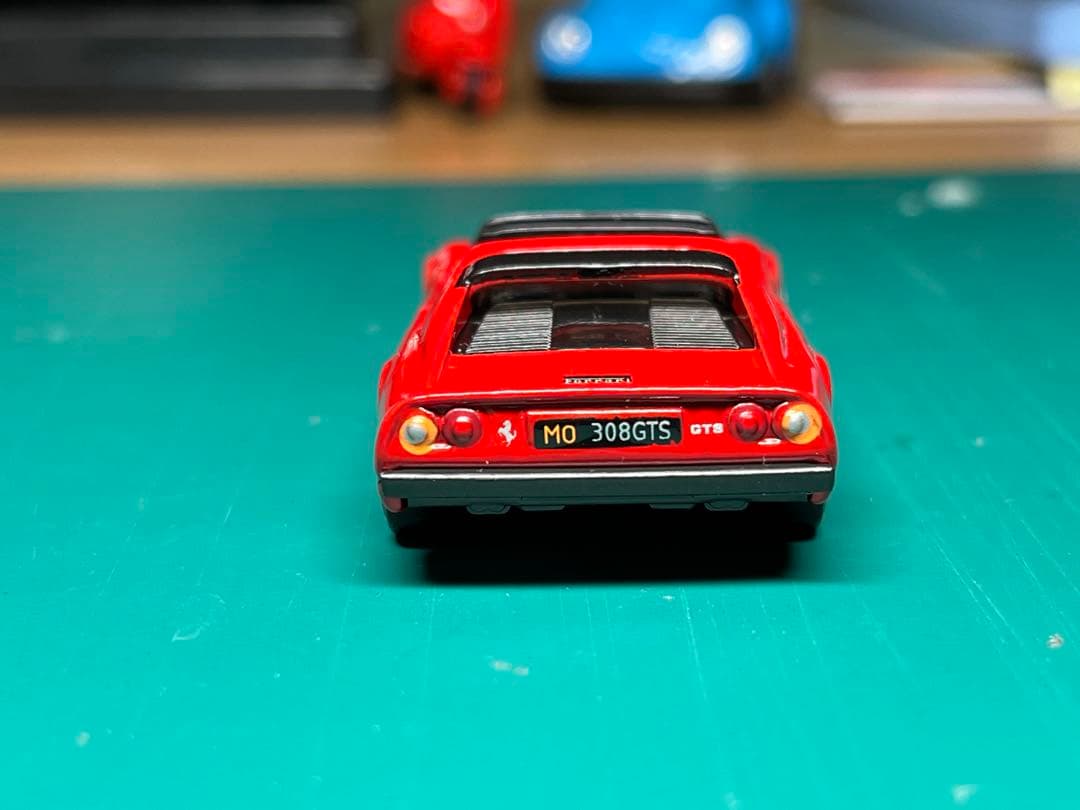 ホットウィール Ferrari 308 GTS Quattrovalvole ③