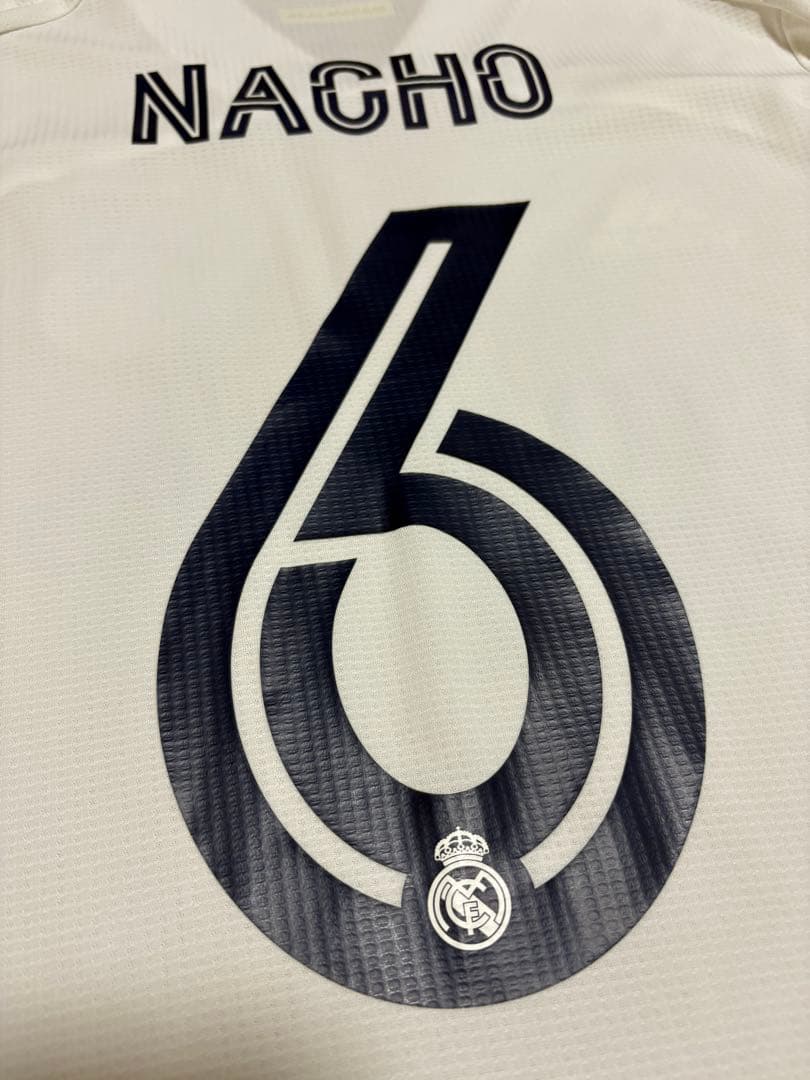 【#6 ナチョ】レアル・マドリード ホーム オーセンティックユニフォーム