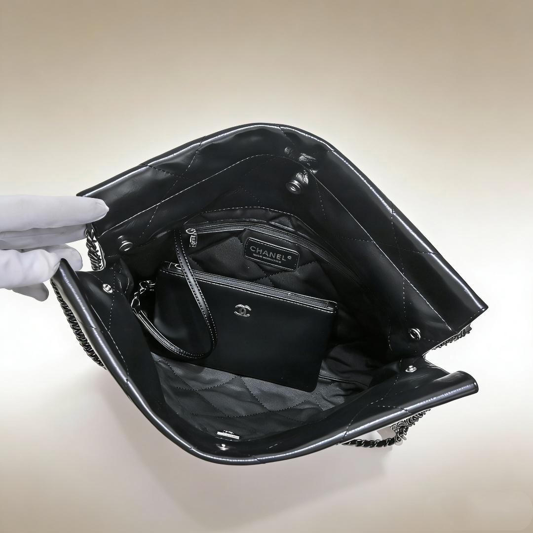 トートバッグ ブラック ダイヤキルティング チェーン