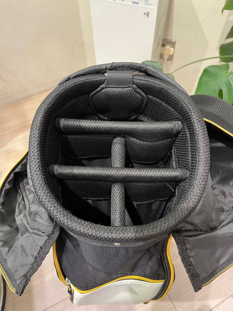 Callaway Warbird キャディバッグ ホワイト/ブラック