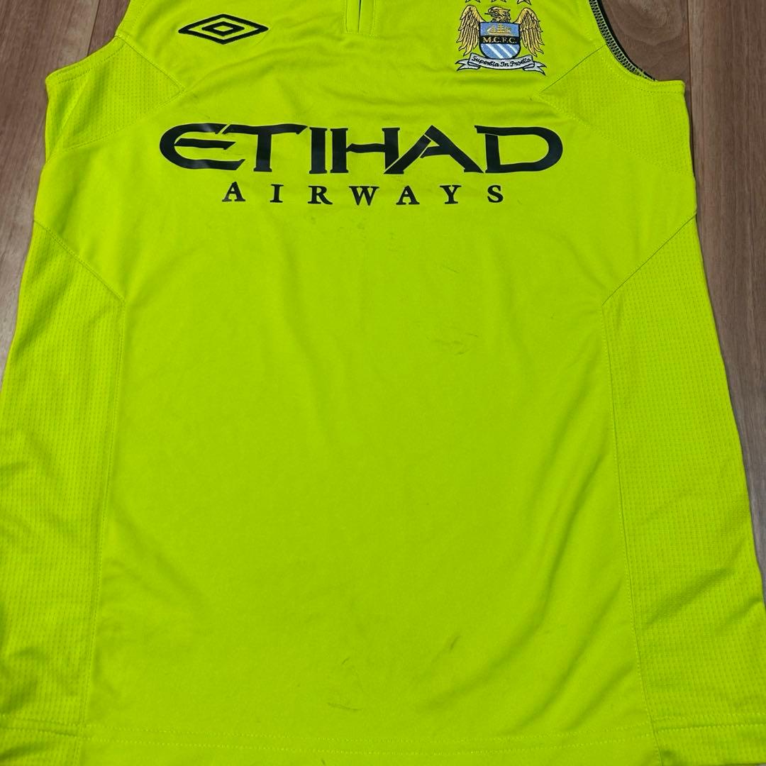 マンチェスター・シティFC Umbro（アンブロ）製トレーニングウェア