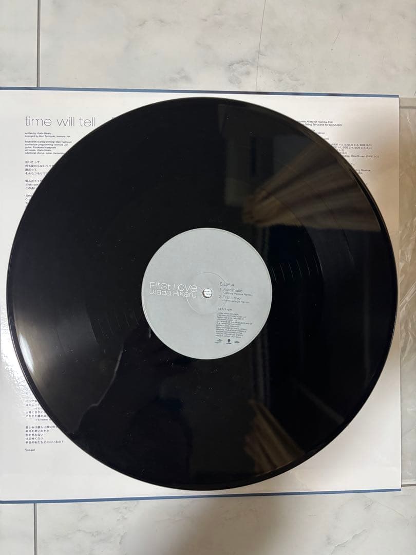 宇多田ヒカル First Love LP 2枚組 180g重量盤 盤面良好