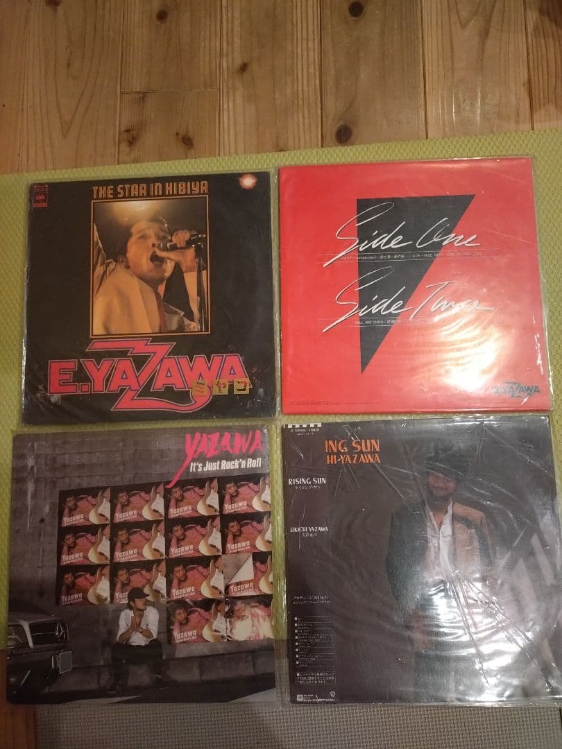 矢沢永吉のレコードとPhotoLiveのまとめ売り(舘ひろし一枚アリ)