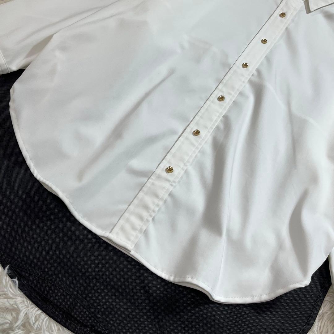 loungedress サテンBIGシャツ 金ボタン オーバーサイズ 白シャツ