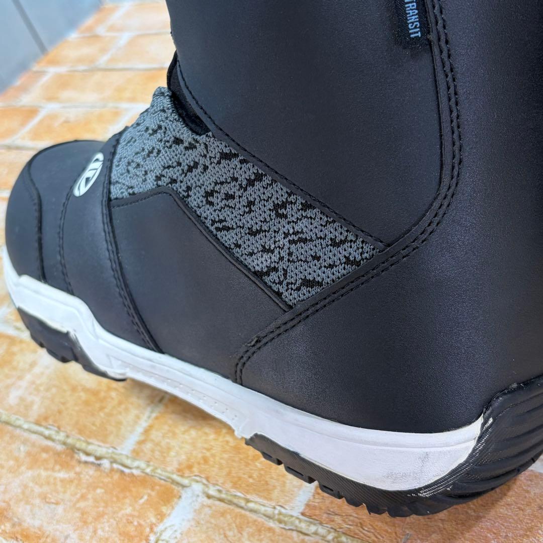 FLOW TRANSIT BOA FOCUS スノーボードブーツ 27.0cm