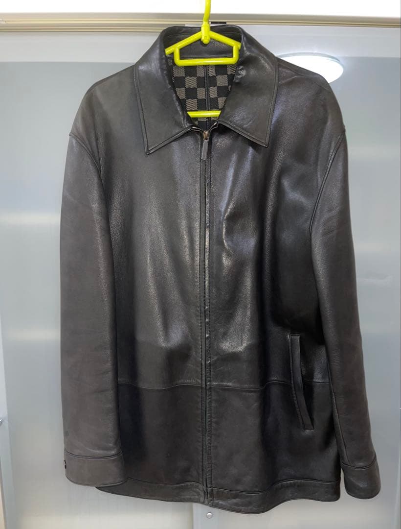 90万相当　LOUIS VUITTION レザージャケット　ダミエ