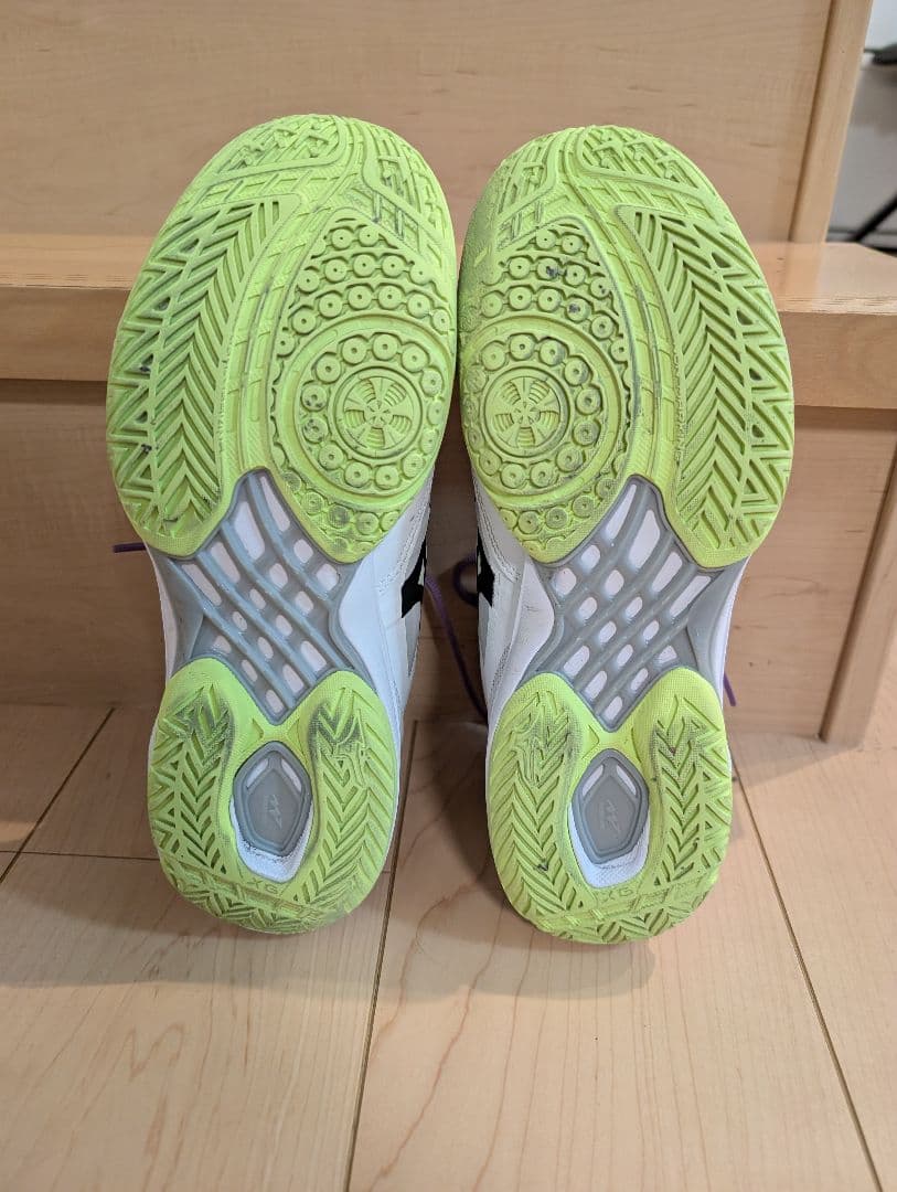 Mizuno バドミントンシューズ 25.5cm ウェーブクローネオ3 2E