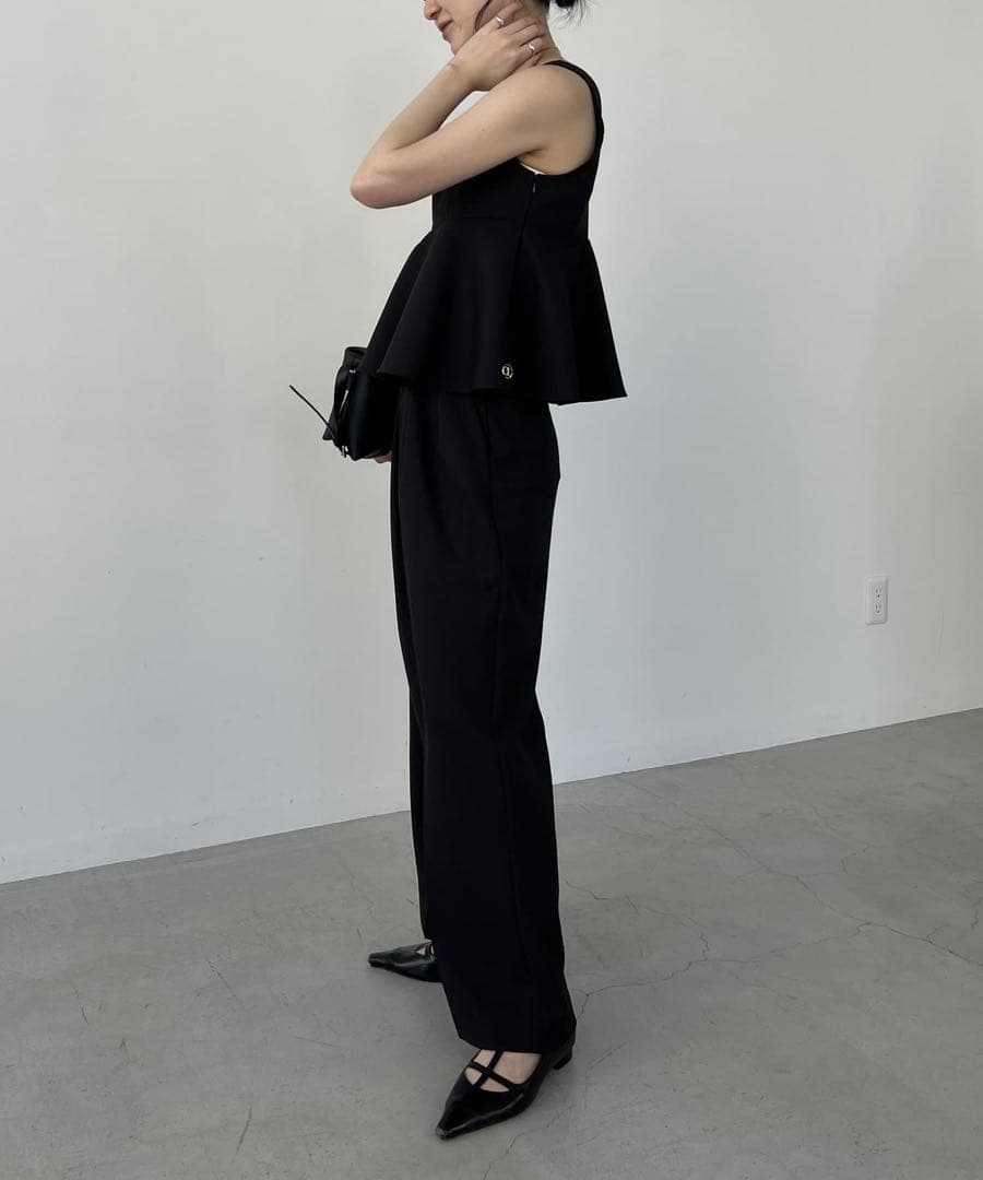 【タグ付き新品未使用】CAPRICIEUX LE'MAGE ペプラムトップス