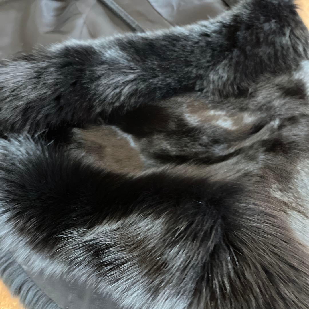 未使用美品⭐︎ リアルファー ケープ　ポンチョ　毛皮　ブラック