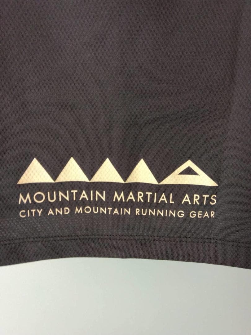 MOUNTAIN MARTIAL ARTS ノースリーブ（XS）