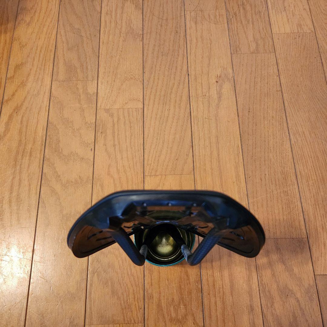 スペシャライズドS-WORKS POWER CARBON SADDLE 159g