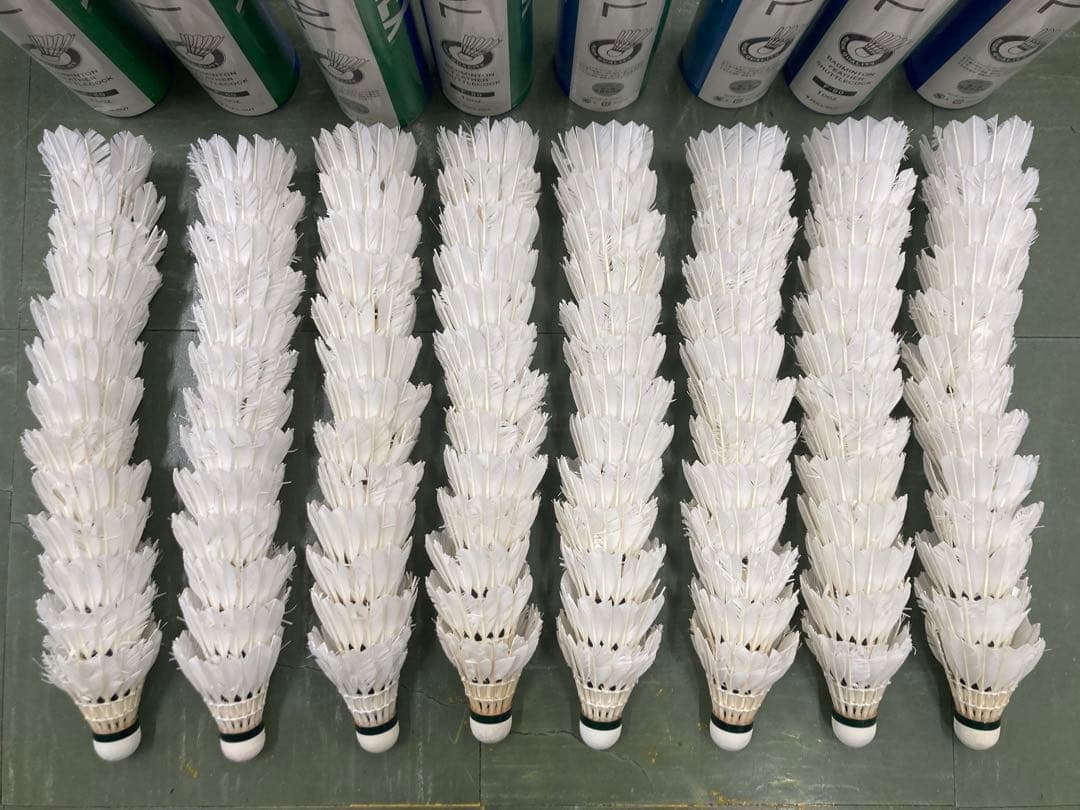 ニューオフィシャル　ノック用セミシャトル　104個