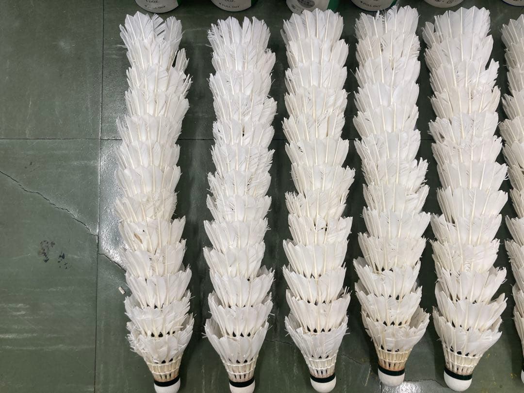 ニューオフィシャル　ノック用セミシャトル　104個